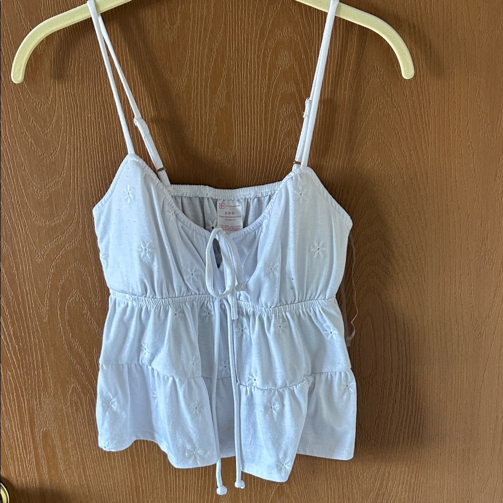 White Sleeveless Women's Top